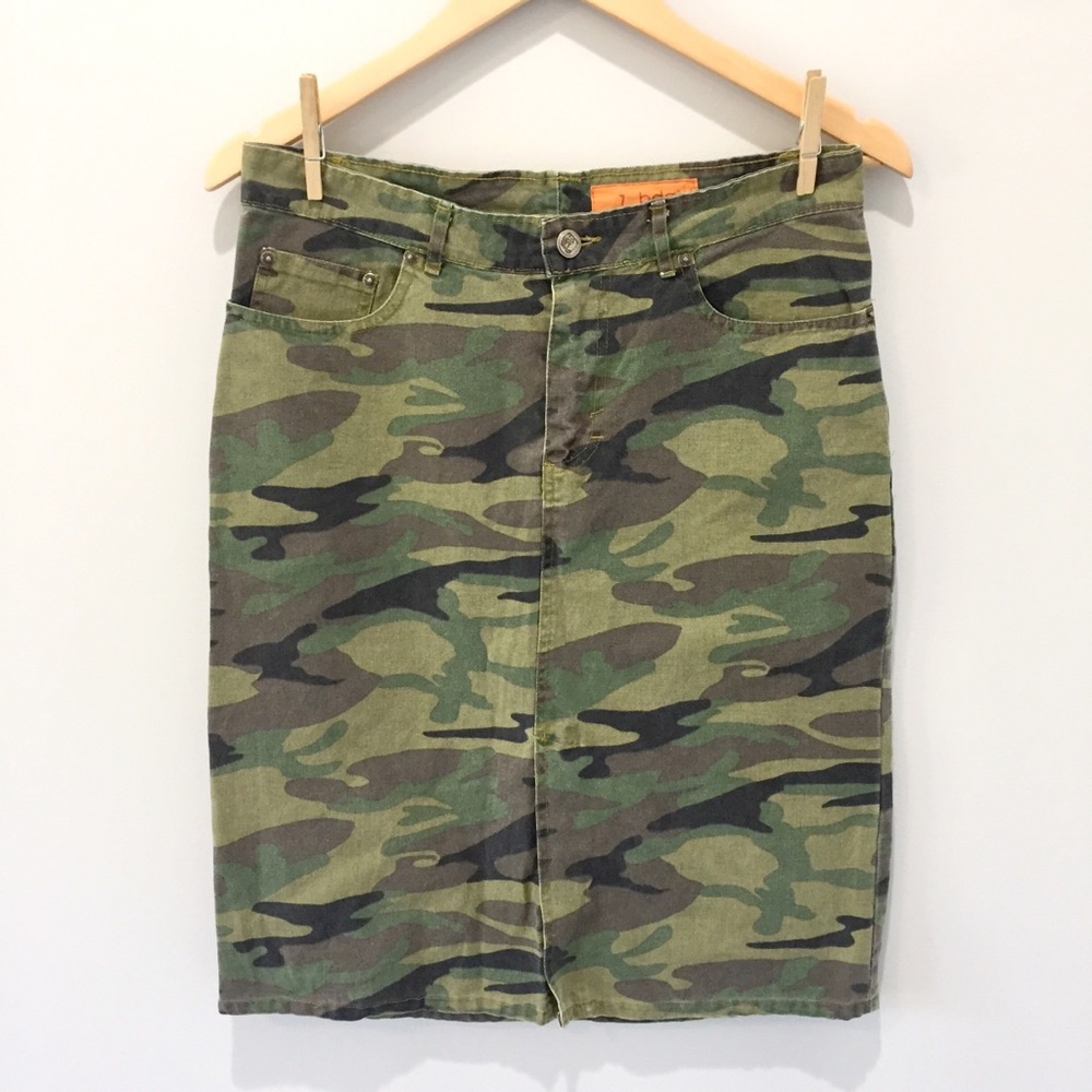 BDG Camo Skirt